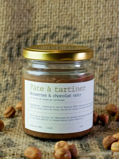 Pâte à tartiner noisette chocolat noir aux éclats de noisettes torréfiées